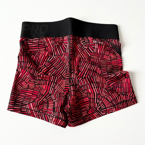 Nike Pro Short Mid-Rise 8cm 3" Dri-Fit Spandex Training Shorts All Over Print - Picture 6 of 6